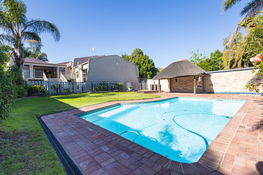 4 Bedroom Property for Sale in Eversdal Western Cape